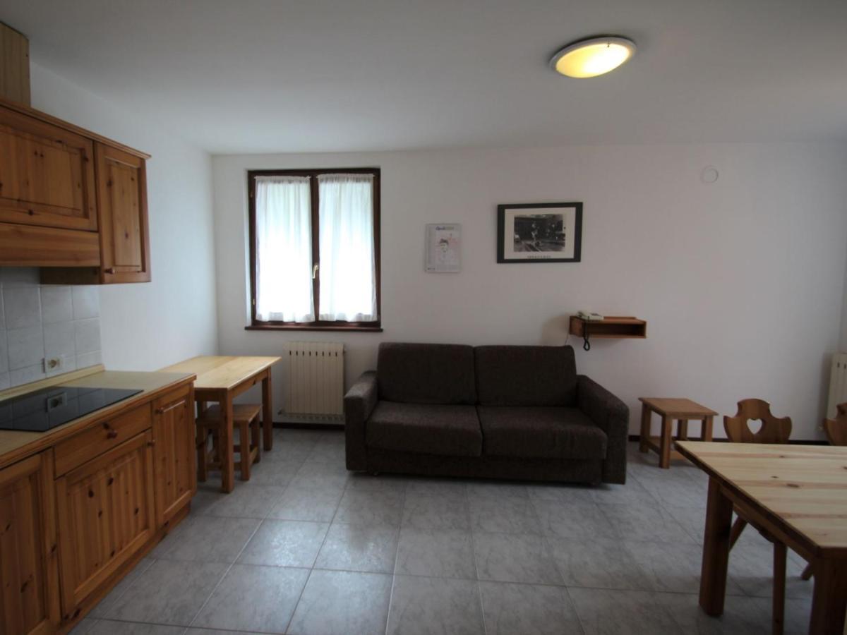 Apartment Lembondel-3 By Interhome Tiarno di Sotto Luaran gambar